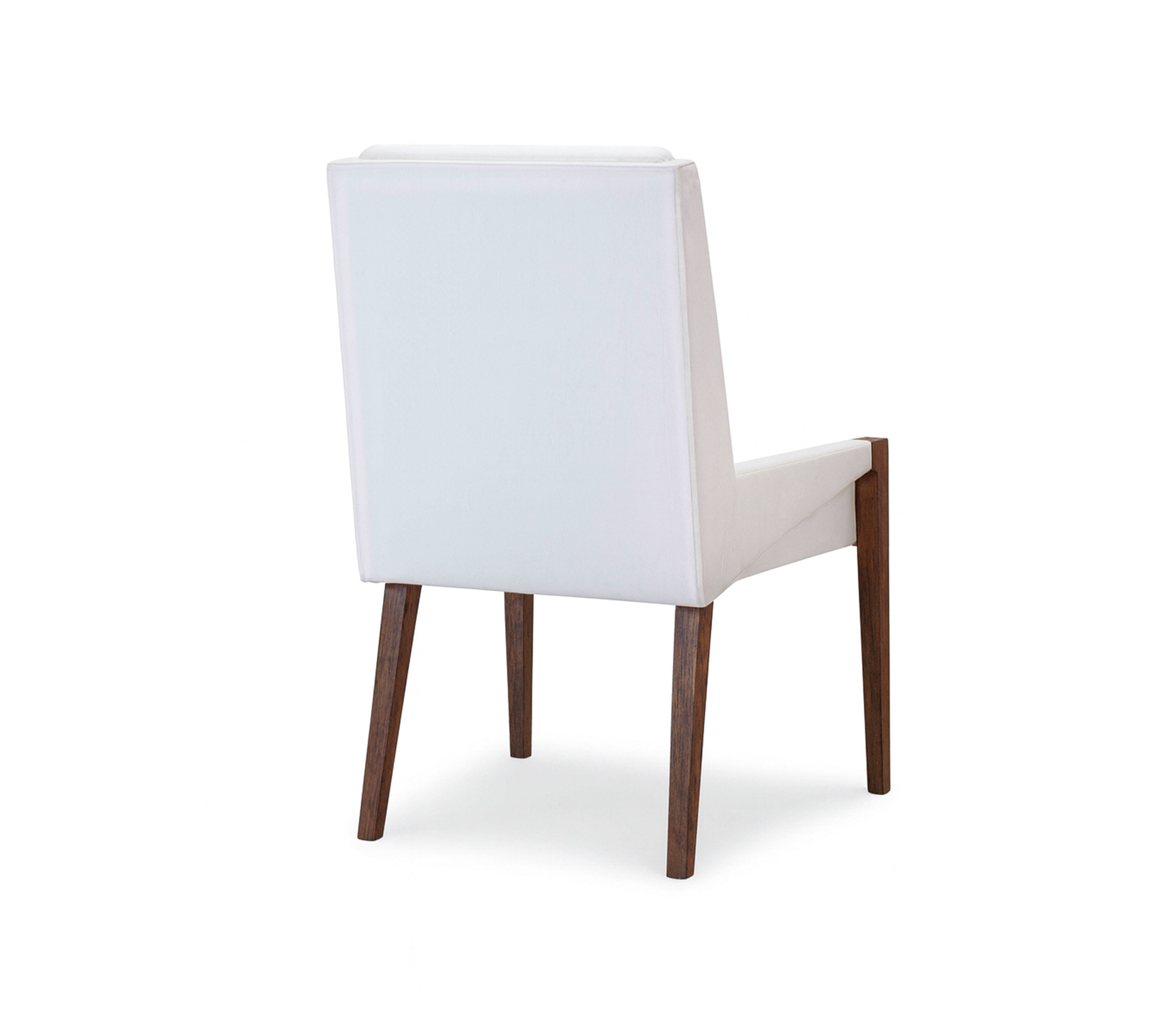 FLYNN DINING CHAIR