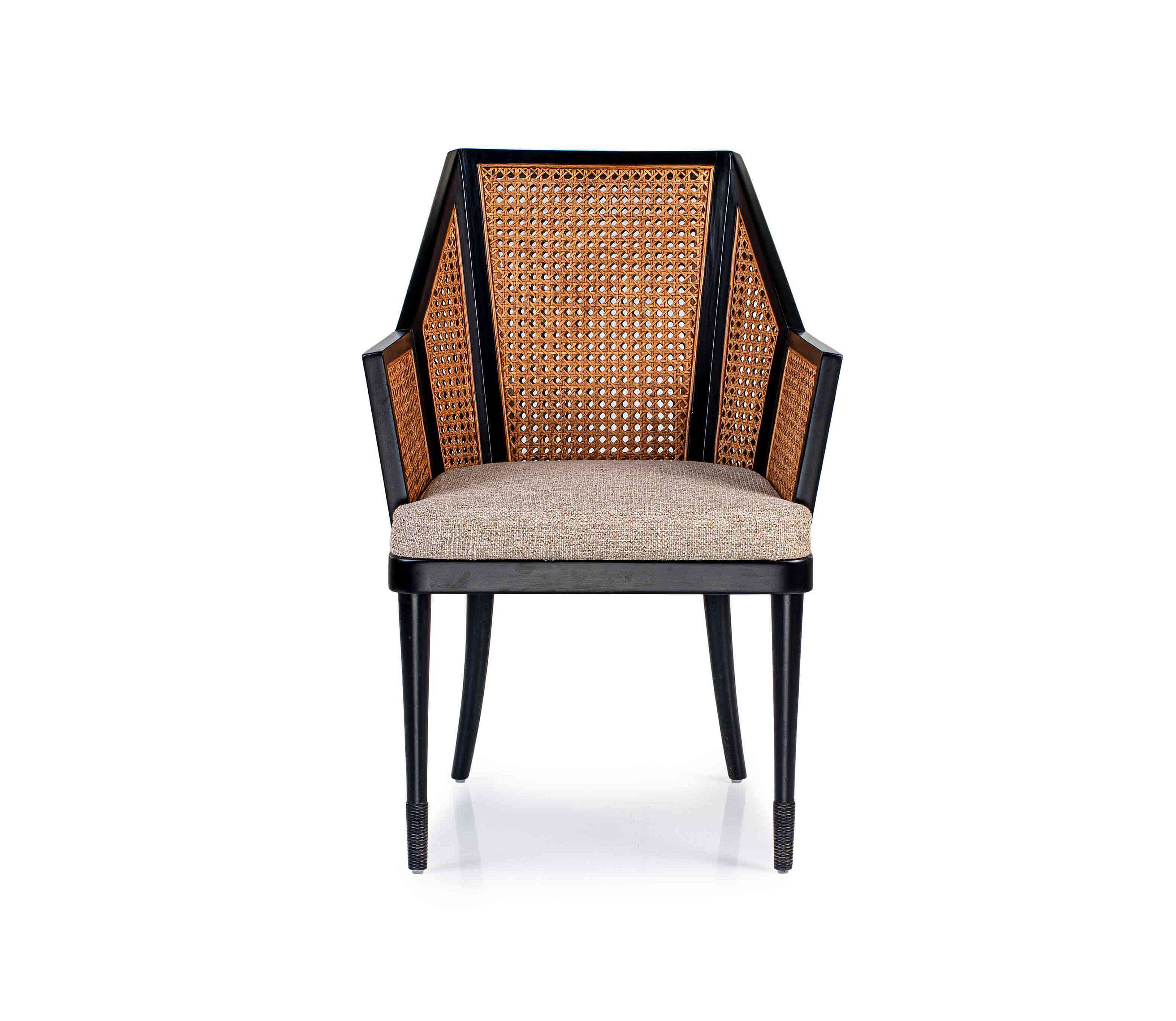 AGATHA ARM CHAIR