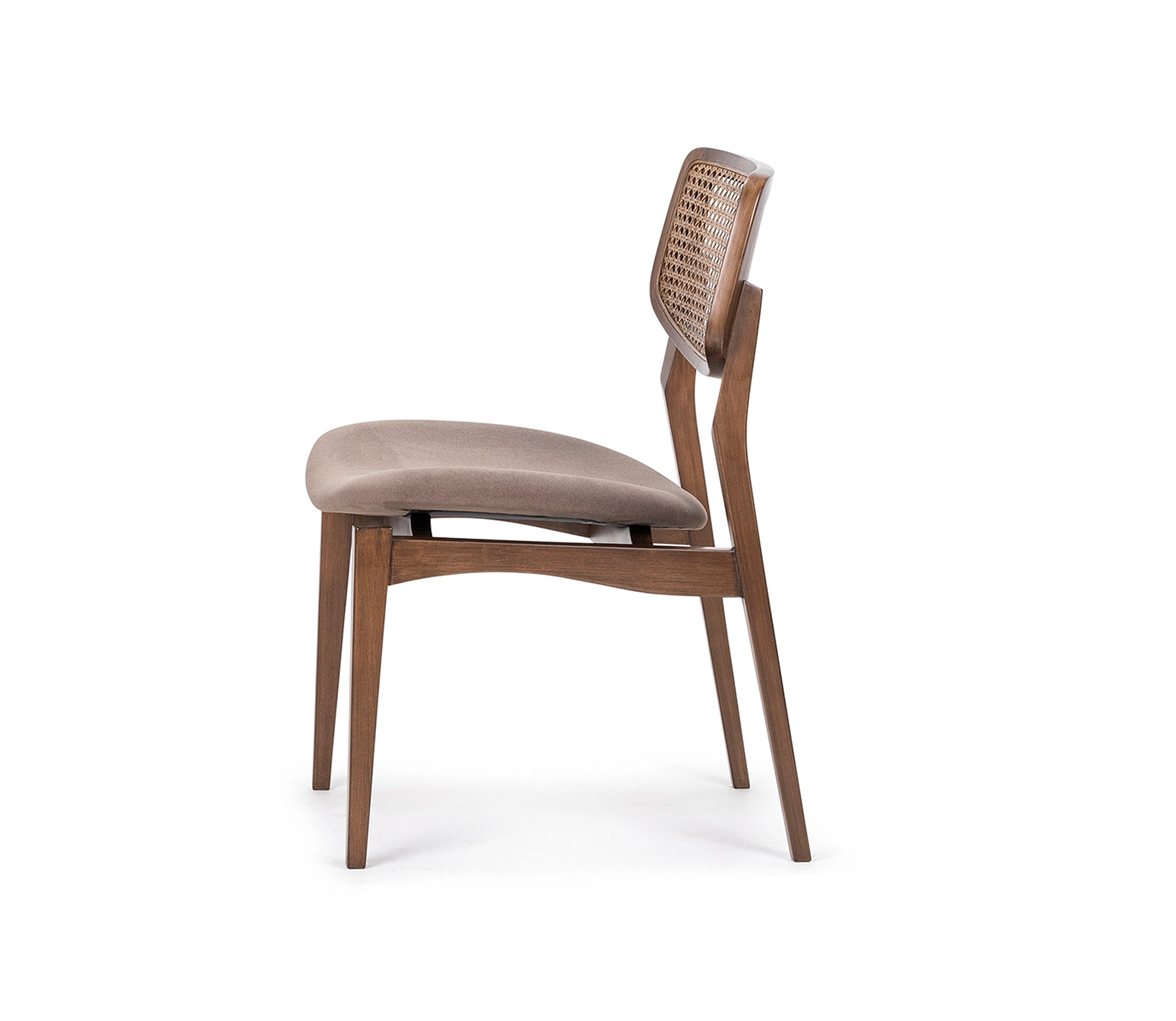 GILES CHAIR