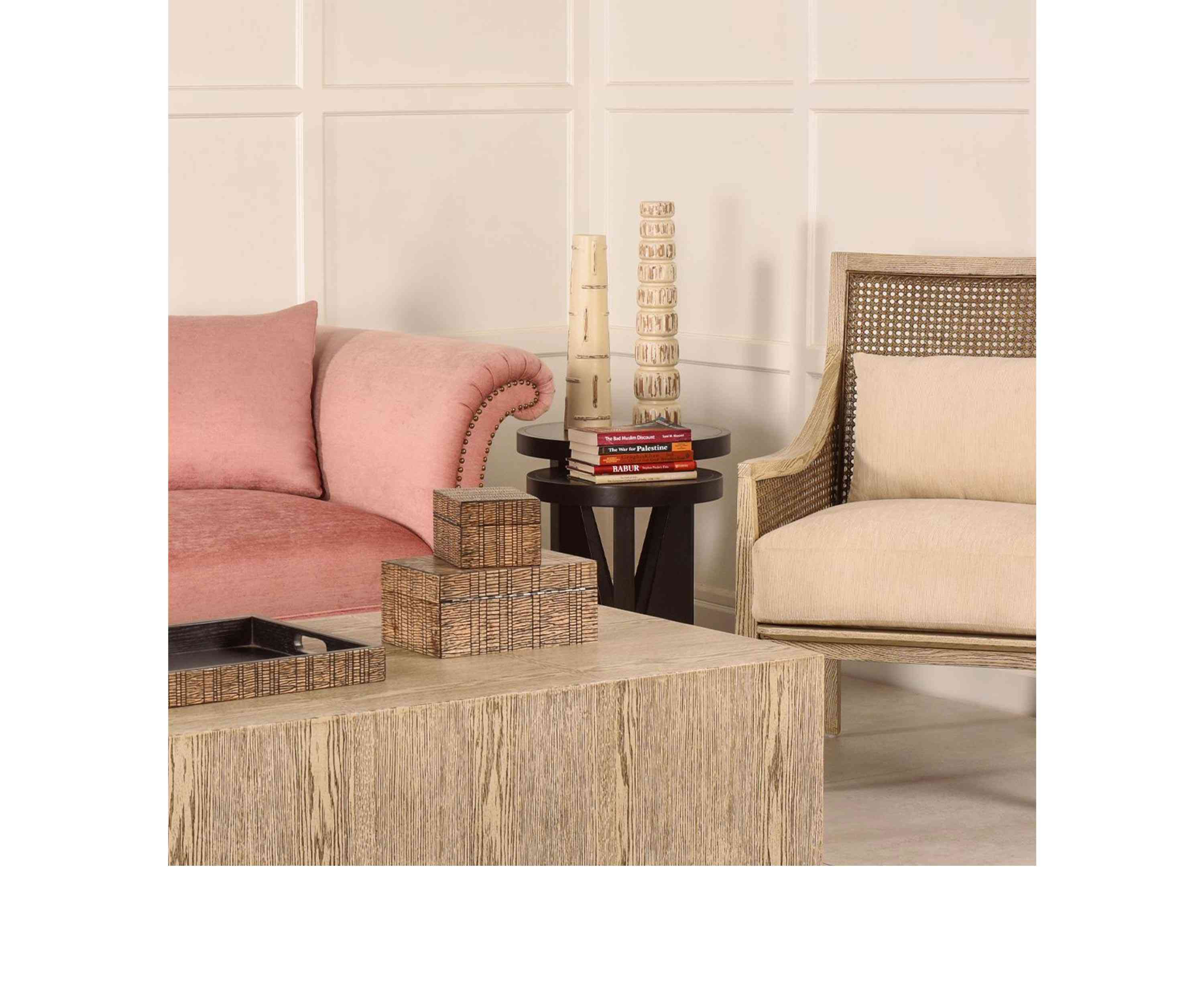 WILDE NEST OF TABLES