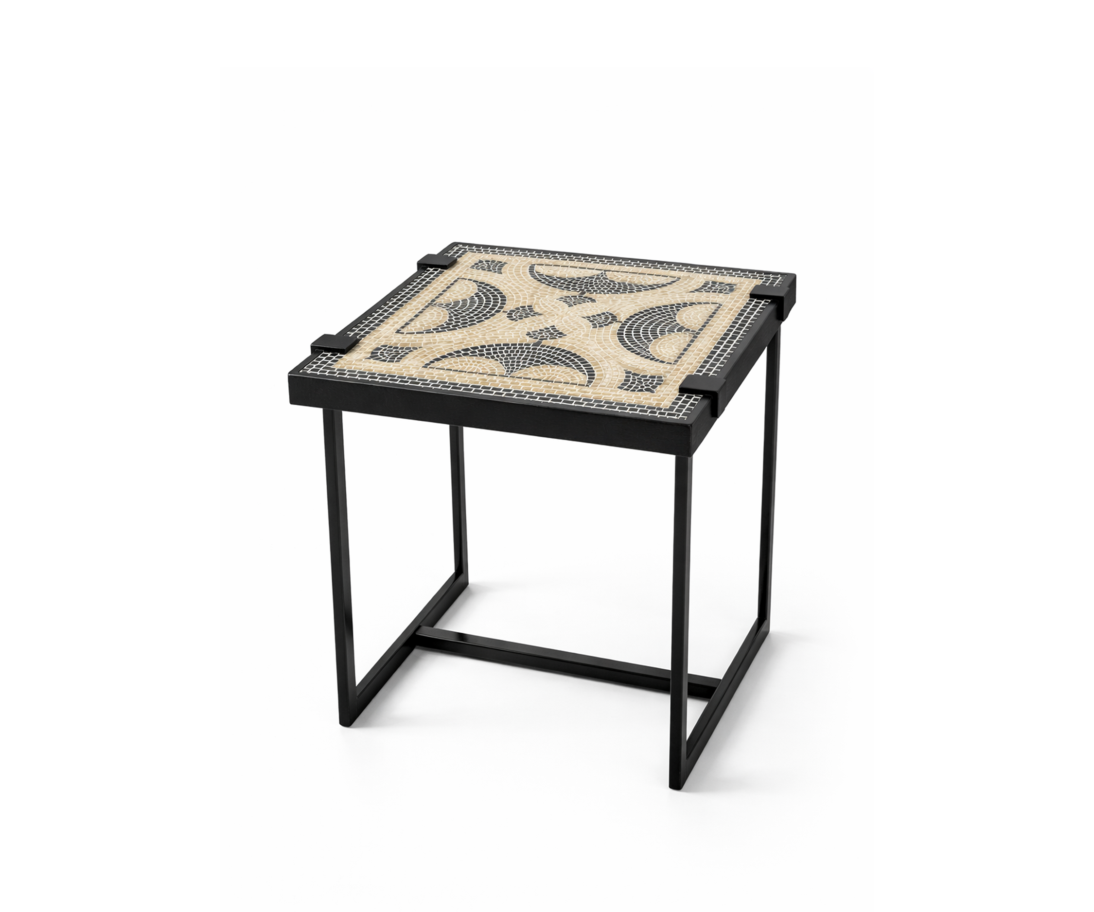 ECHO NESTING END TABLES
