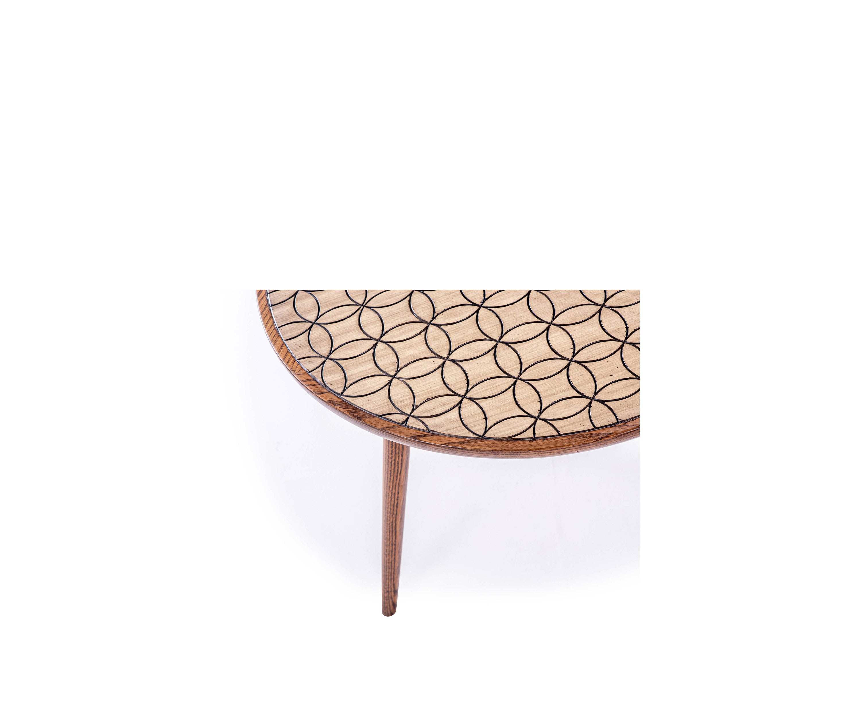 MENSA ACCENT TABLES