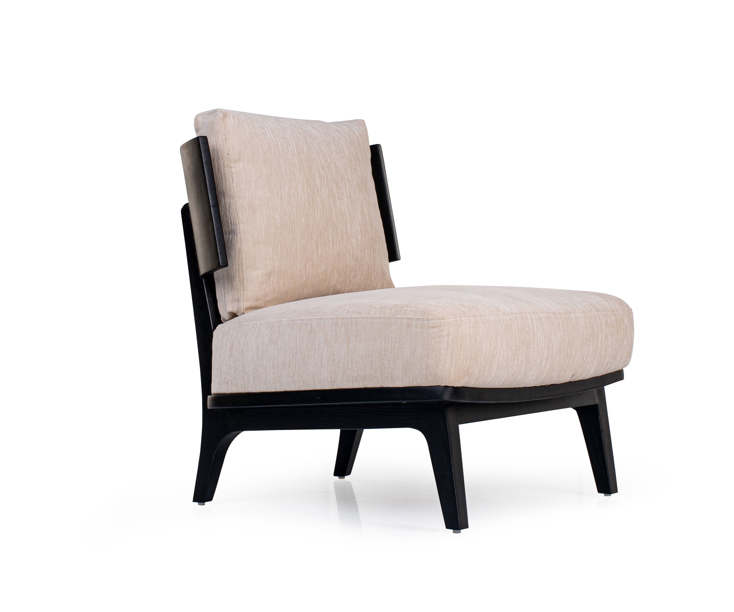 HUBERT LOUNGE CHAIR