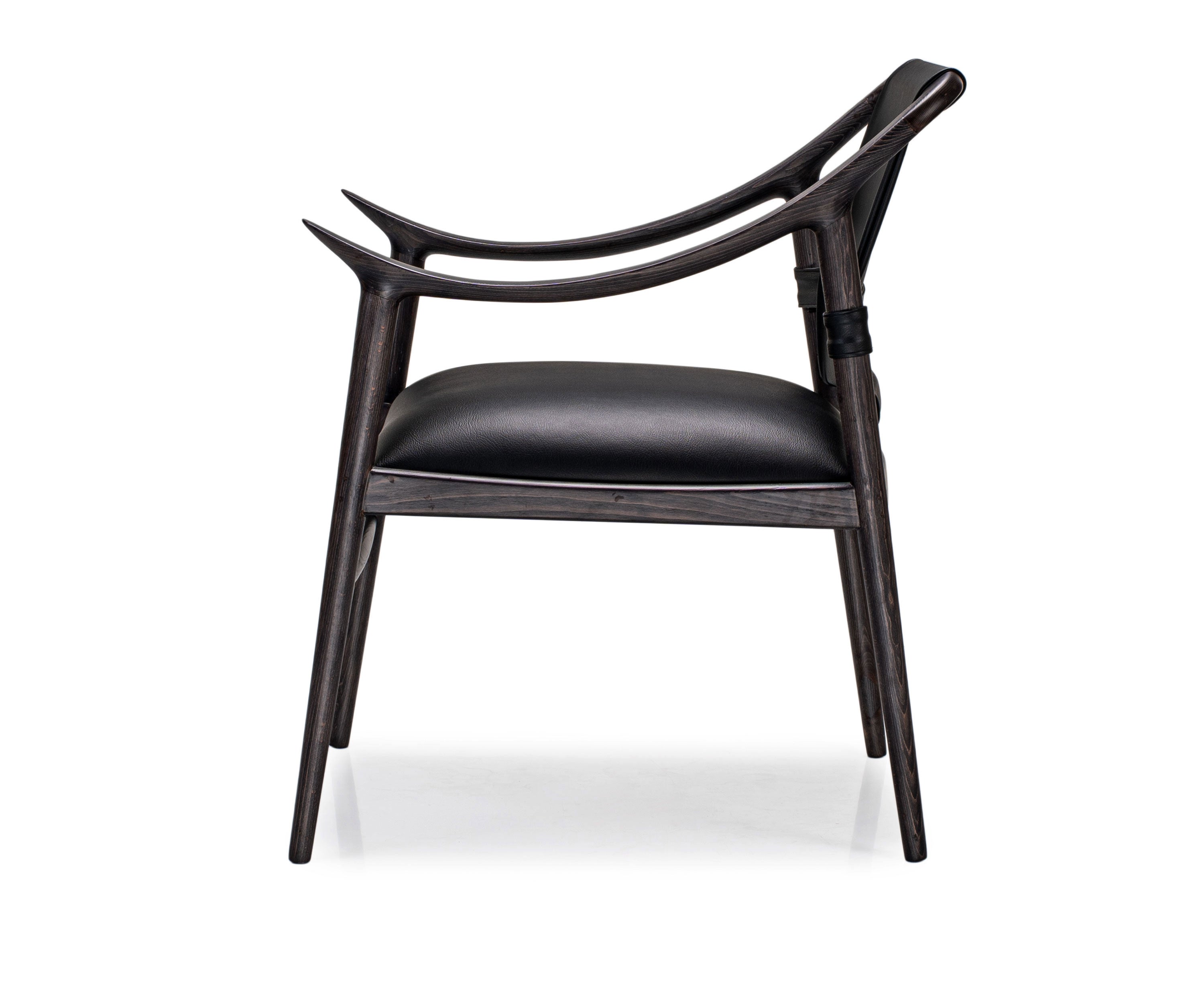 RHINEHARD ARM CHAIR