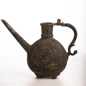 JUG CAST IRON BLACK